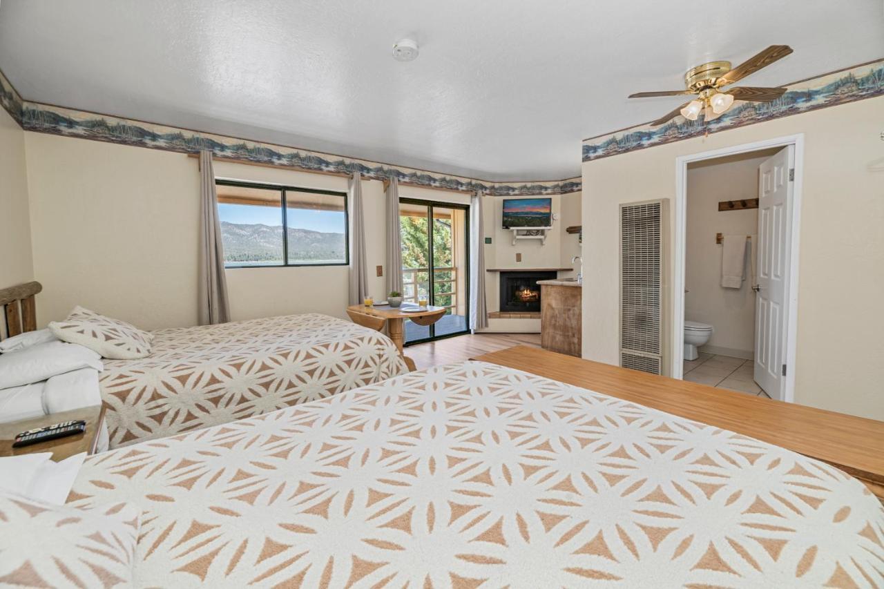 Big Bear Lake Front Lodge エクステリア 写真