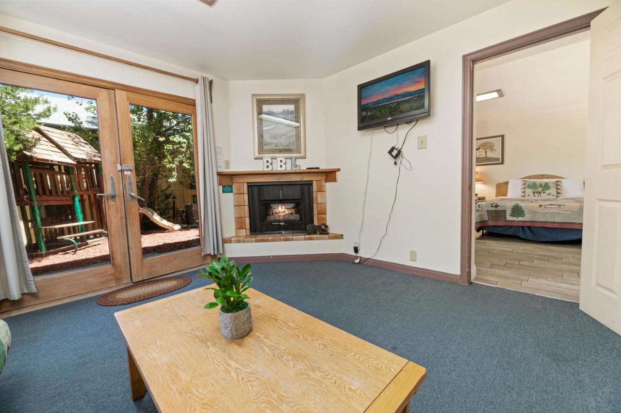 Big Bear Lake Front Lodge エクステリア 写真