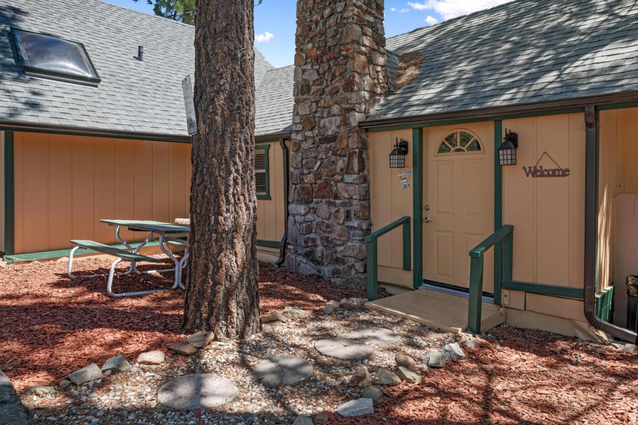 Big Bear Lake Front Lodge エクステリア 写真