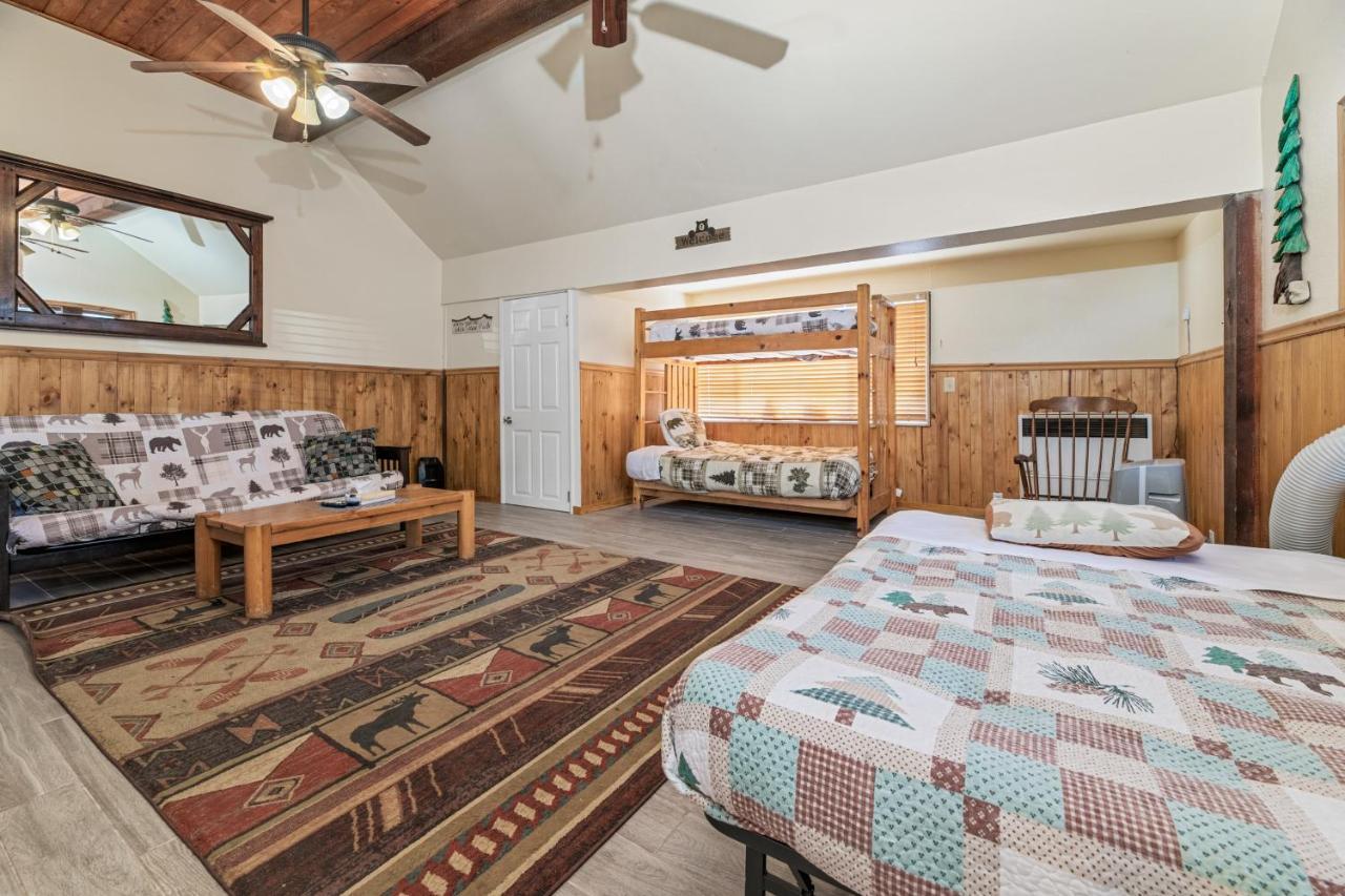 Big Bear Lake Front Lodge エクステリア 写真