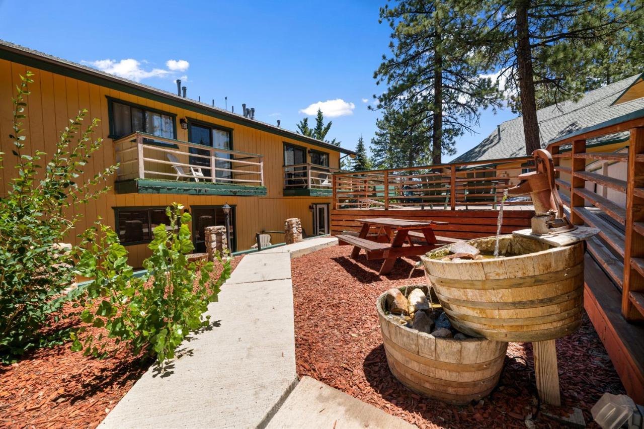 Big Bear Lake Front Lodge エクステリア 写真
