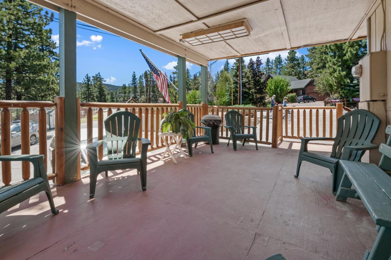 Big Bear Lake Front Lodge エクステリア 写真